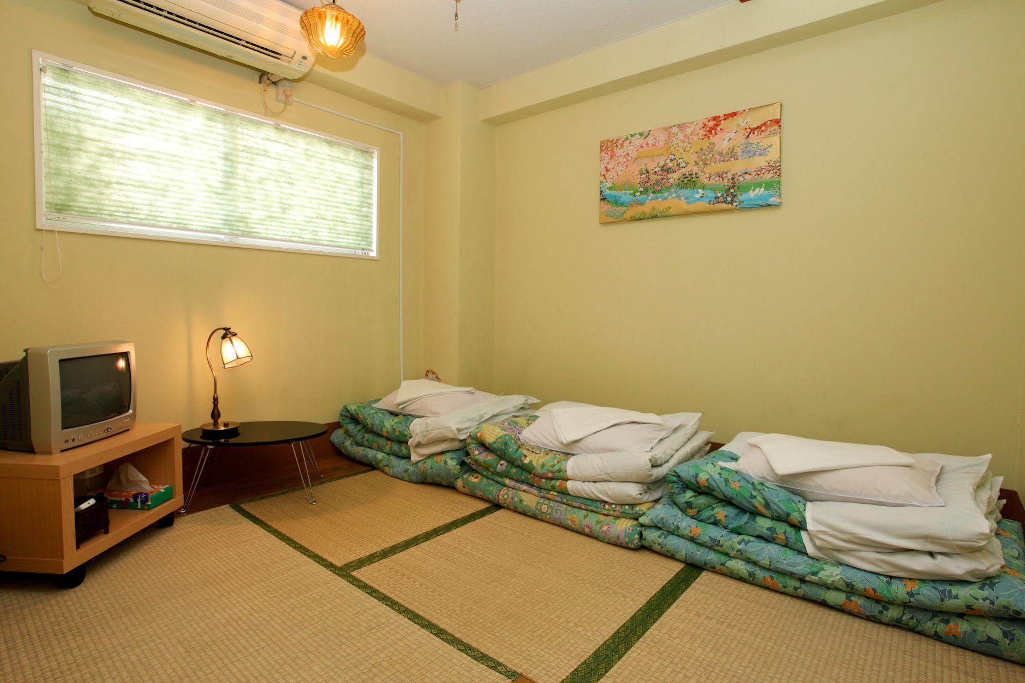Hostel Zen Yokohama  Buitenkant foto